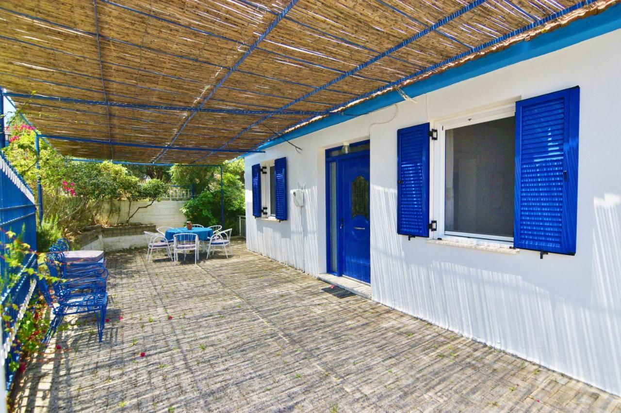 Blue White Apartments - Kefallonia Poolside Retreats Spartia  Exteriér fotografie
