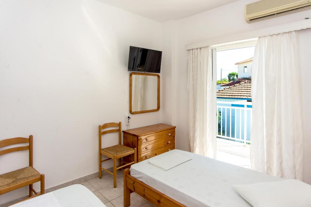 Blue White Apartments - Kefallonia Poolside Retreats Spartia  Exteriér fotografie