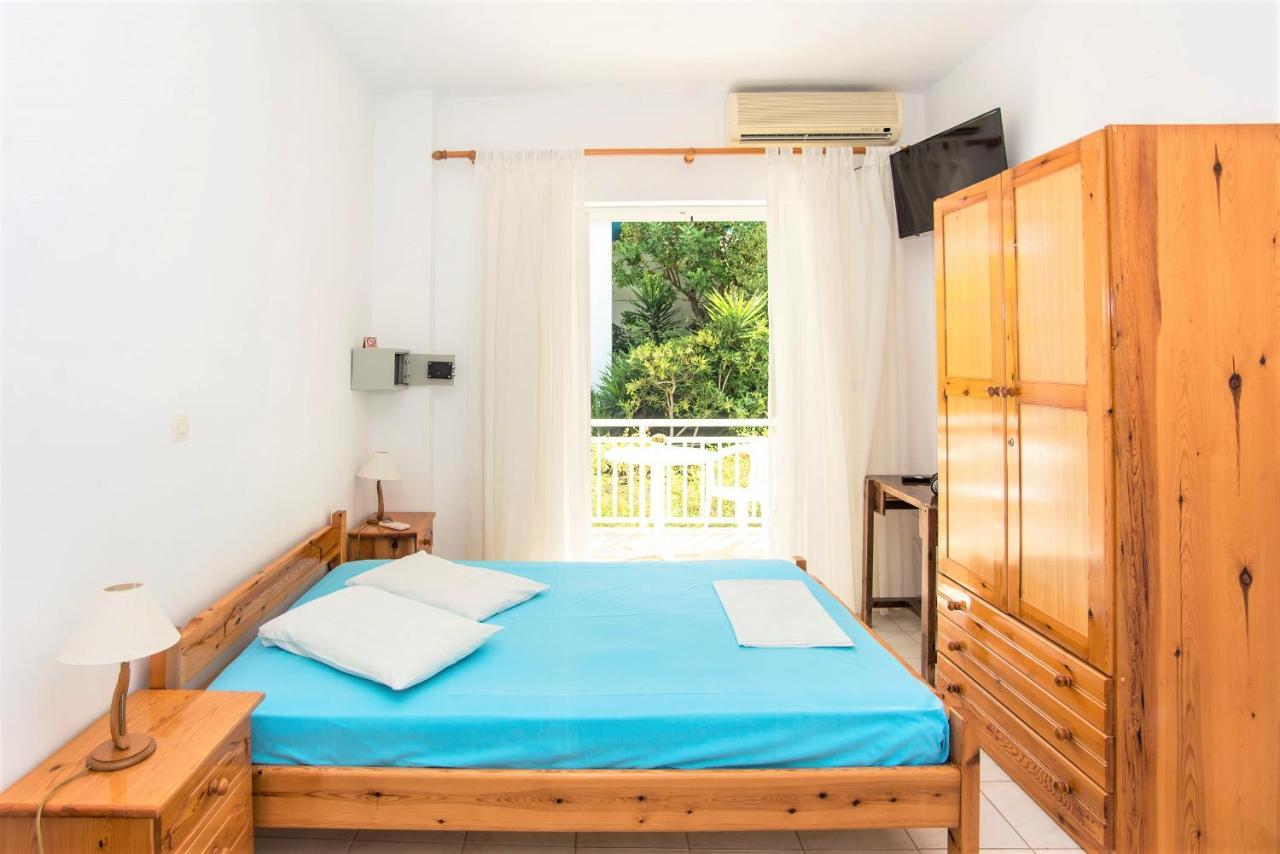 Blue White Apartments - Kefallonia Poolside Retreats Spartia  Exteriér fotografie