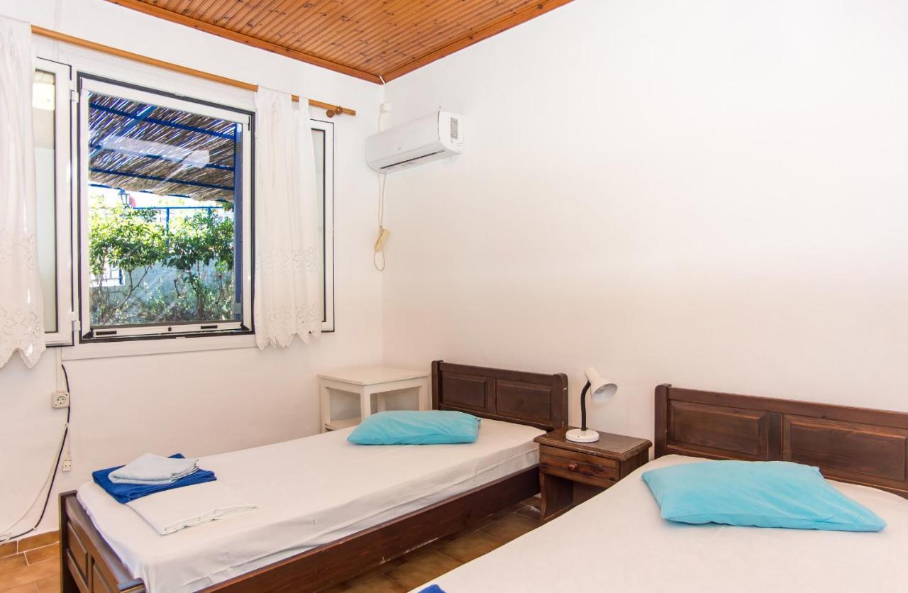 Blue White Apartments - Kefallonia Poolside Retreats Spartia  Exteriér fotografie
