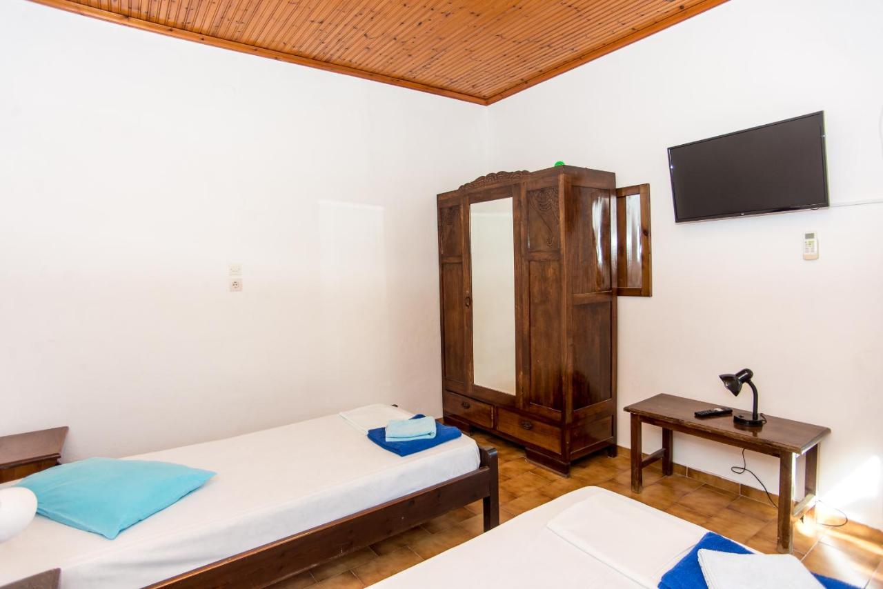 Blue White Apartments - Kefallonia Poolside Retreats Spartia  Exteriér fotografie